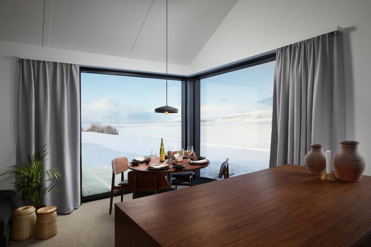 Svartaborg Husavik Luaran gambar